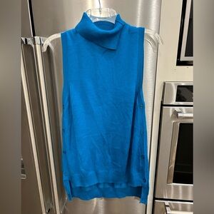 Oversized turtleneck